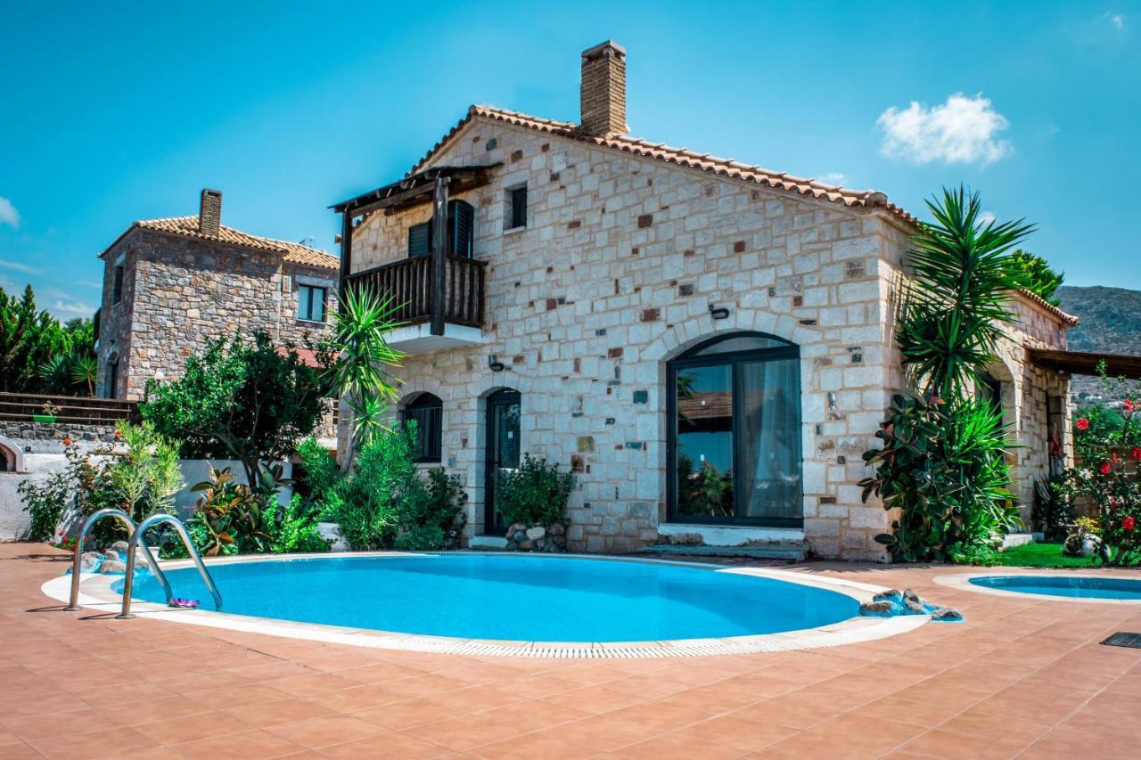 Niriides Villas Old Listing Hersonissos  Exteriér fotografie