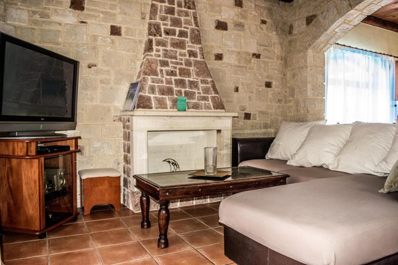 Niriides Villas Old Listing Hersonissos  Exteriér fotografie